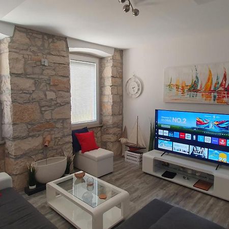 Formosa, The Boutique Apartment, City Center, Pula Exterior foto